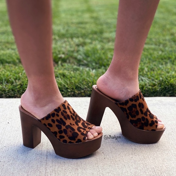 Fabutiq Shoes - FLASH SALE Suede Leopard block heel clog mule